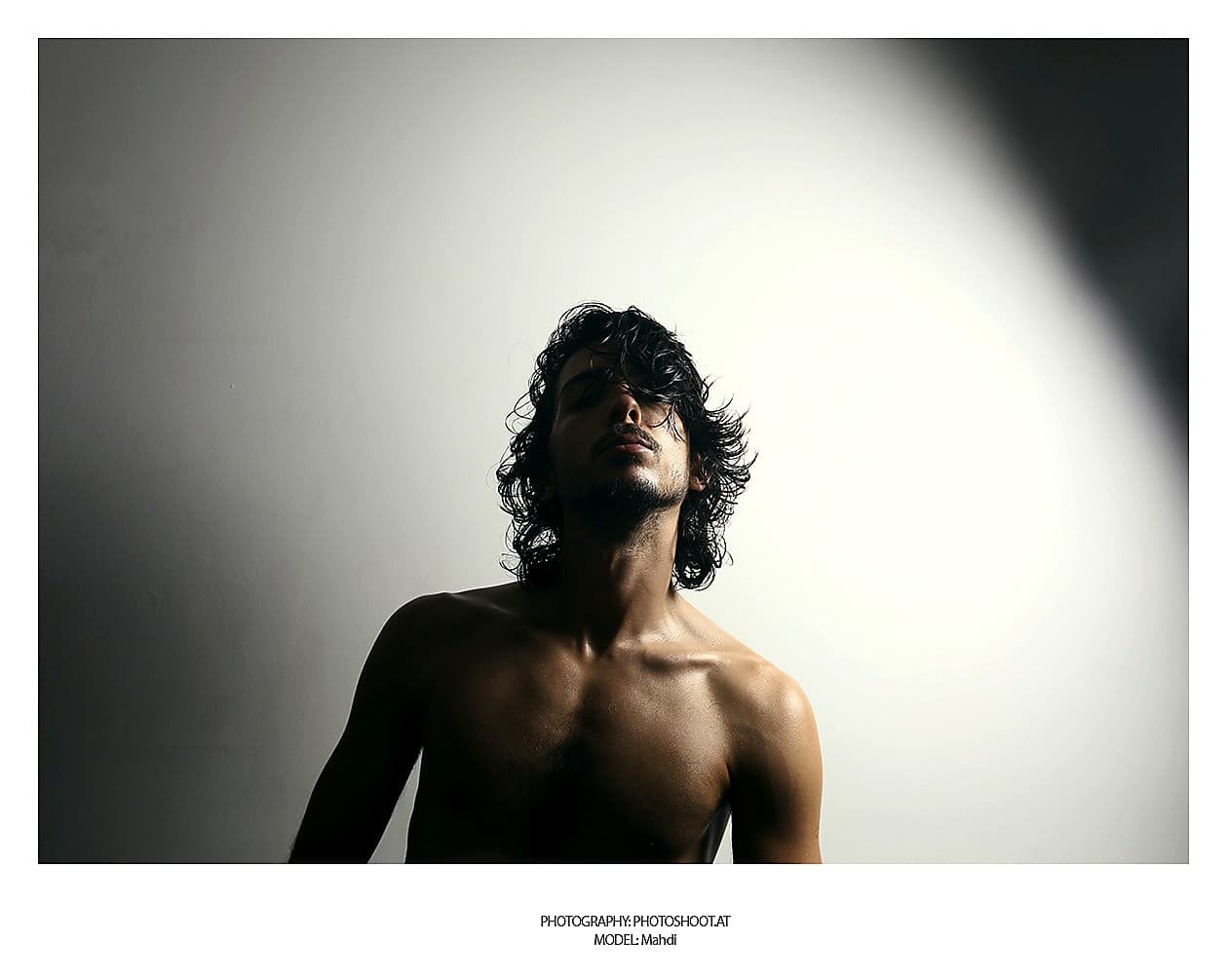 Photoshoot.at - Photo 1